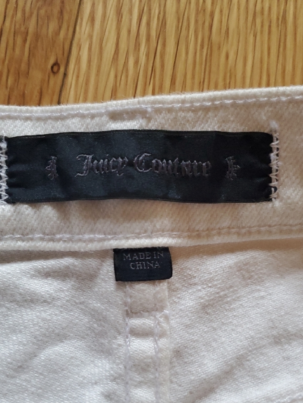 Juicy Couture White Embroidered Denim Cutoff Shorts - Picture 2 of 9